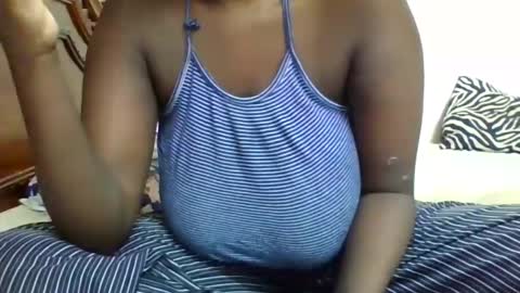 miss440 online show from 11/27/25, 05:48