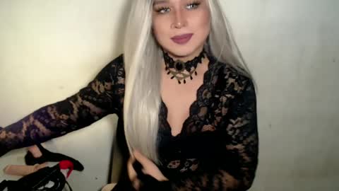 Snapshot of miss_4cuck_ chatting on 07/04/26, 11:38 miss_4cuck_ online show from 07/04/26, 11:38