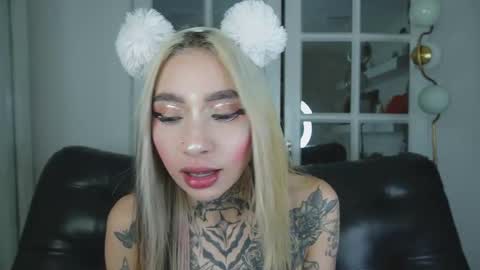 miss___angel online show from 02/10/26, 11:03