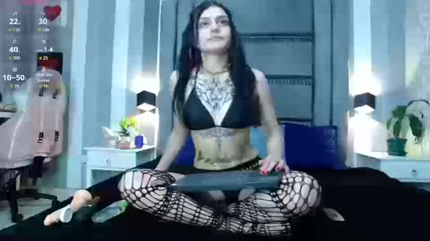 Snapshot of miss__jones_ chatting on 09/23/25, 03:48 miss__jones_ online show from 09/23/25, 03:48