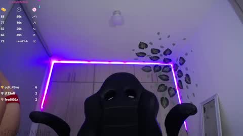 Snapshot of miss__saenz chatting on 01/30/25, 02:27 online show from 01/30/25, 02:27