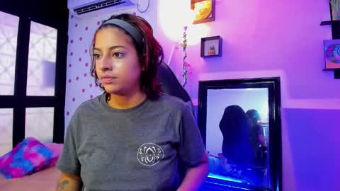 Akemi 3 online show from 10/20/25, 01:11