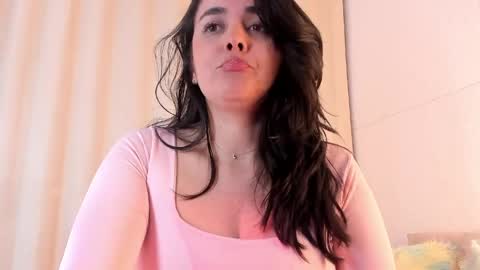 Snapshot of miss_alhy chatting on 06/02/26, 01:02 online show from 06/02/26, 01:02