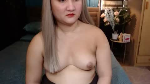miss angelic15 online show from 10/19/25, 12:33