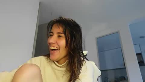 Snapshot of miss_ann_1 chatting on 05/14/26, 09:54 miss_ann_1 online show from 05/14/26, 09:54