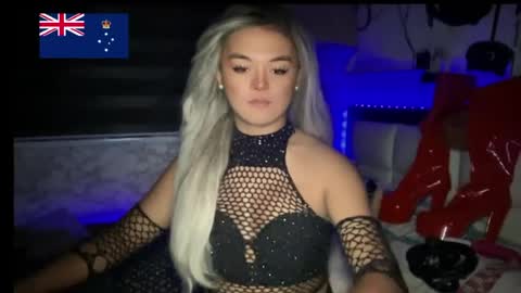 Snapshot of miss_antonette_xxx chatting on 07/11/26, 10:11 Call me Miss Antonette online show from 07/11/26, 10:11