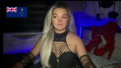Snapshot of miss_antonette_xxx chatting on 07/15/26, 12:49 Call me Miss Antonette online show from 07/15/26, 12:49