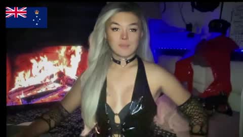 Snapshot of miss_antonette_xxx chatting on 07/17/26, 12:06 Call me Miss Antonette online show from 07/17/26, 12:06