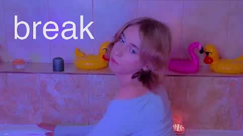 Anya online show from 04/28/26, 02:27