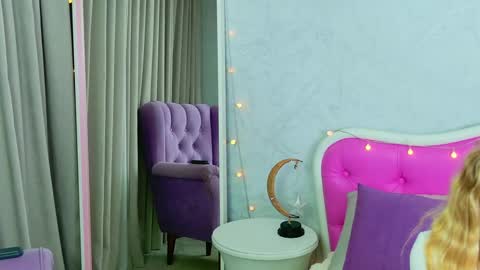 Kris online show from 12/21/25, 01:13