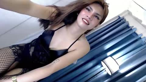 Snapshot of miss_bella69 chatting on 09/21/25, 04:47 miss_bella69 online show from 09/21/25, 04:47
