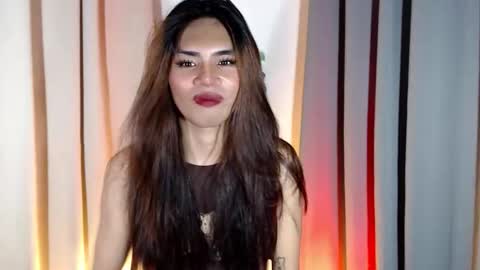 miss_bella69 online show from 03/25/26, 04:40