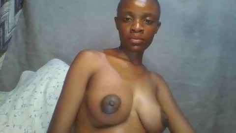 Snapshot of miss_belllo chatting on 02/14/25, 10:17 miss_belllo online show from 02/14/25, 10:17