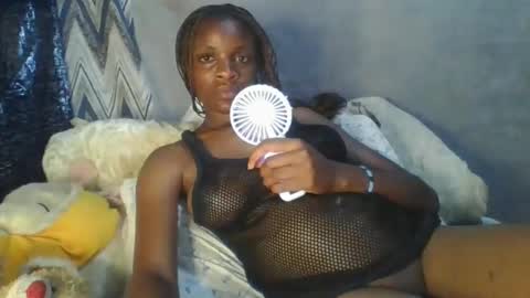 Snapshot of miss_belllo chatting on 03/11/25, 09:34 miss_belllo online show from 03/11/25, 09:34