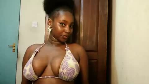 miss_boobieliscious1 online show from 02/11/26, 07:57