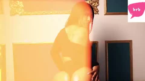 Snapshot of miss_brunette_ chatting on 06/17/26, 01:19 lucy 3 online show from 06/17/26, 01:19