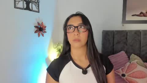 Snapshot of miss_brunette_ chatting on 06/24/26, 04:00 lucy 3 online show from 06/24/26, 04:00