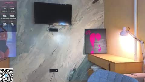 Sandy online show from 10/30/25, 12:45