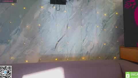 Snapshot of miss_bubbles chatting on 06/01/26, 01:07 Sandy online show from 06/01/26, 01:07