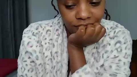 Candy online show from 01/07/25, 12:03