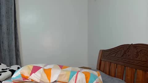 Candy online show from 02/17/25, 11:34