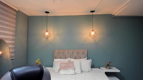 Cataleya online show from 12/05/25, 11:41