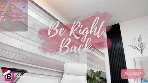 Snapshot of miss_catalinaa chatting on 12/19/25, 11:28 Catalina online show from 12/19/25, 11:28