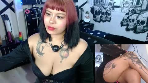 miss_clover online show from 12/29/24, 03:33