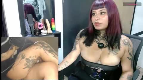 miss_clover online show from 09/11/25, 11:05