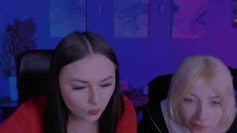 Snapshot of miss_courtney chatting on 04/22/26, 08:50 miss_courtney online show from 04/22/26, 08:50
