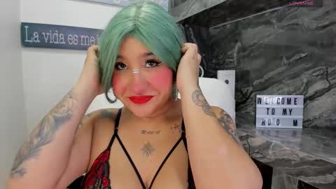 Danika online show from 12/05/25, 11:08