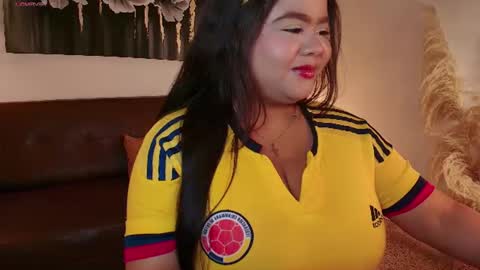 miss_deyan online show from 06/23/26, 12:14