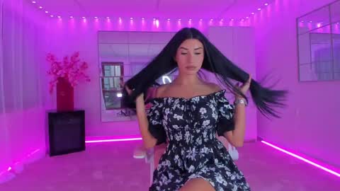 Snapshot of miss_diamond__ chatting on 05/23/26, 05:56 miss_diamond__ online show from 05/23/26, 05:56