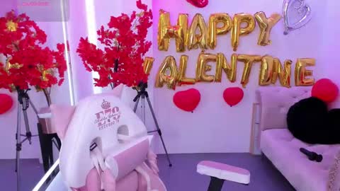 Melanie online show from 02/18/25, 02:59