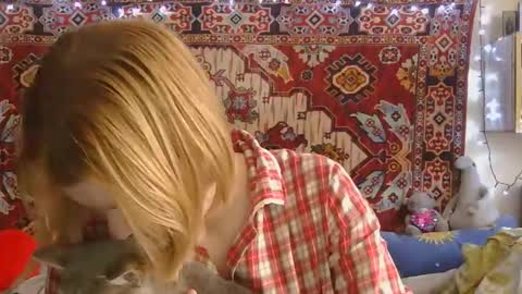 Elis online show from 02/19/26, 10:44