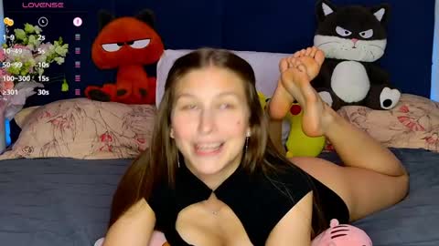 Snapshot of miss_emily_miller chatting on 05/05/26, 06:27 Emily online show from 05/05/26, 06:27
