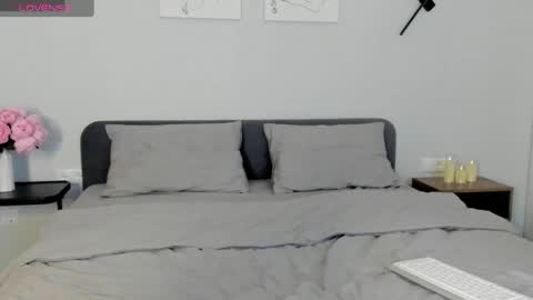 Emily online show from 02/20/26, 06:37