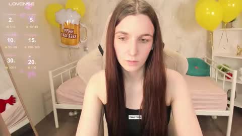 Snapshot of miss_eva__ chatting on 09/20/25, 12:11 Eva online show from 09/20/25, 12:11
