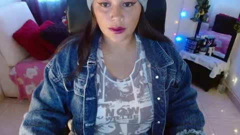 Miss Evoleth online show from 04/19/26, 06:43