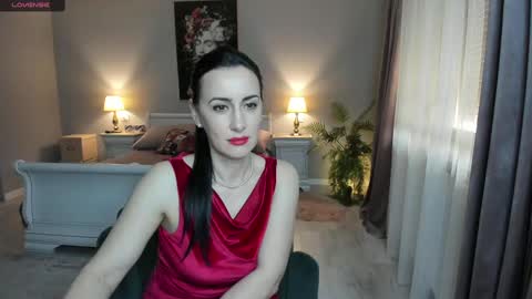 Miss Giulia online show from 02/10/25, 10:42