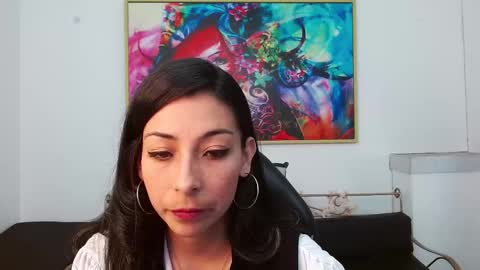 Snapshot of miss_honey08 chatting on 11/08/25, 03:23 Miss Honey online show from 11/08/25, 03:23