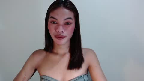 Snapshot of miss_jhes chatting on 06/29/26, 11:49 Jhes online show from 06/29/26, 11:49