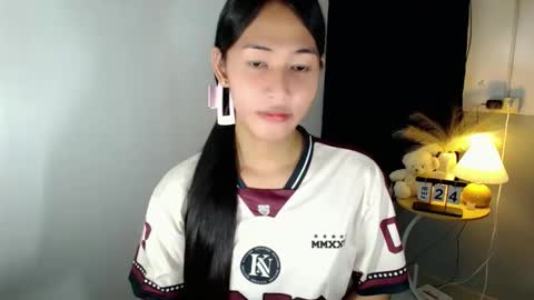 miss_jz online show from 02/25/26, 07:45