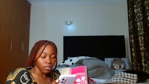 Snapshot of miss_kiarrafit chatting on 01/28/25, 04:52 Miss Kiarrafit online show from 01/28/25, 04:52