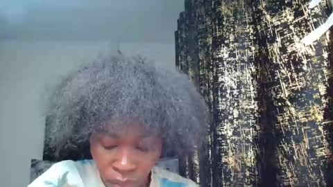 Snapshot of miss_kiarrafit chatting on 02/18/25, 10:58 Miss Kiarrafit online show from 02/18/25, 10:58