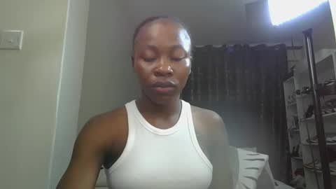 Miss Kiarrafit online show from 01/05/26, 05:27