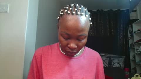 Miss Kiarrafit online show from 02/17/26, 08:11