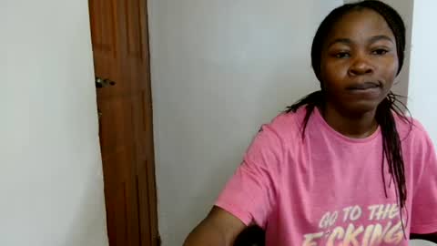 Snapshot of miss_kiarrafit chatting on 06/19/26, 08:51 Miss Kiarrafit online show from 06/19/26, 08:51