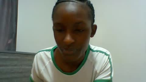 kiki online show from 10/21/25, 06:47