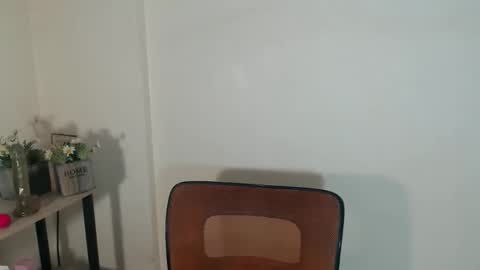 Snapshot of miss_kimmyxx chatting on 09/09/25, 05:29 miss_kimmyxx online show from 09/09/25, 05:29